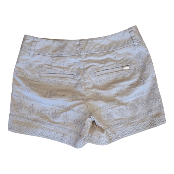 WHBM Cream Embroidered Cotton Shorts Size 0 - Picture 3 of 5